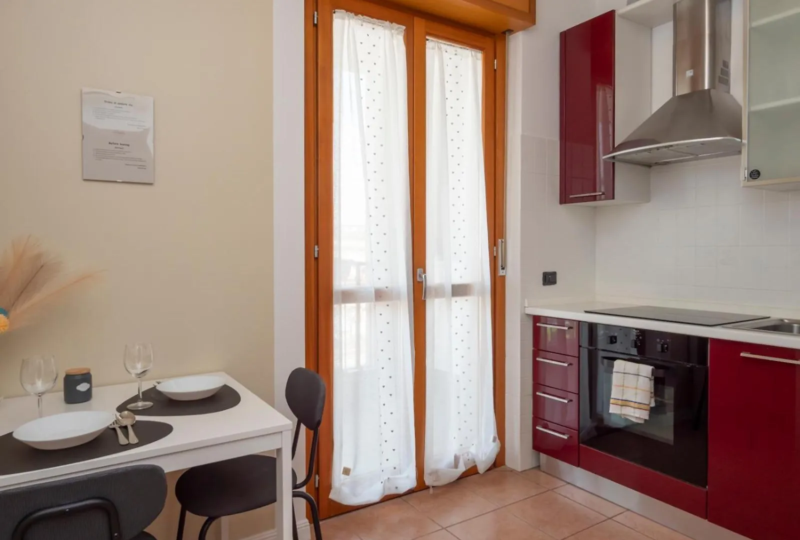 Apartamento Spazio Breda - Free Garage, Metro M1, Balcony Milão