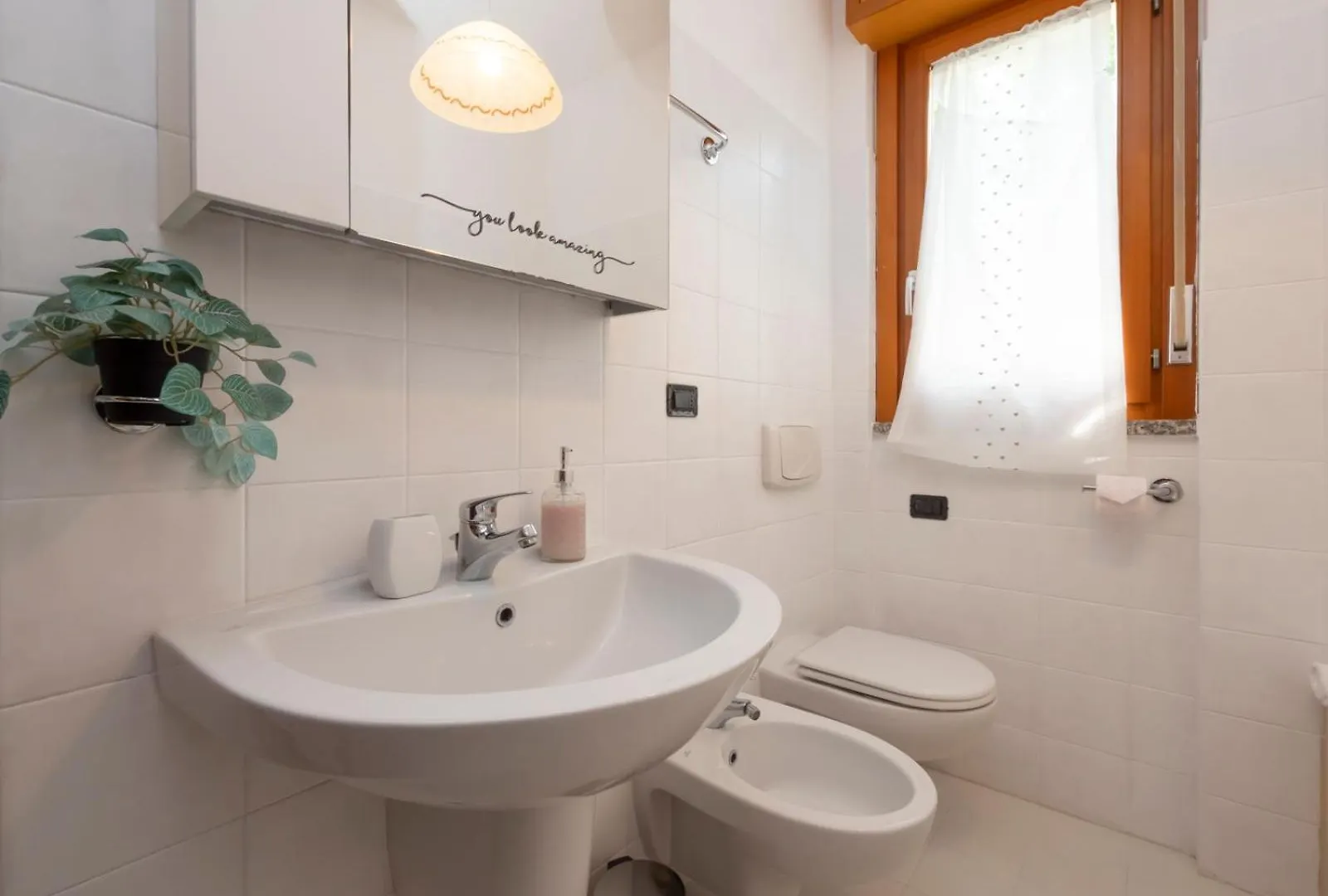 Spazio Breda - Free Garage, Metro M1, Balcony ميلان إيطاليا